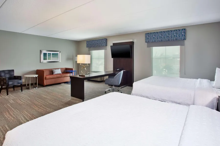 Hampton Inn & Suites Columbia/Southeast-Ft. Jackson hotel detail image 6