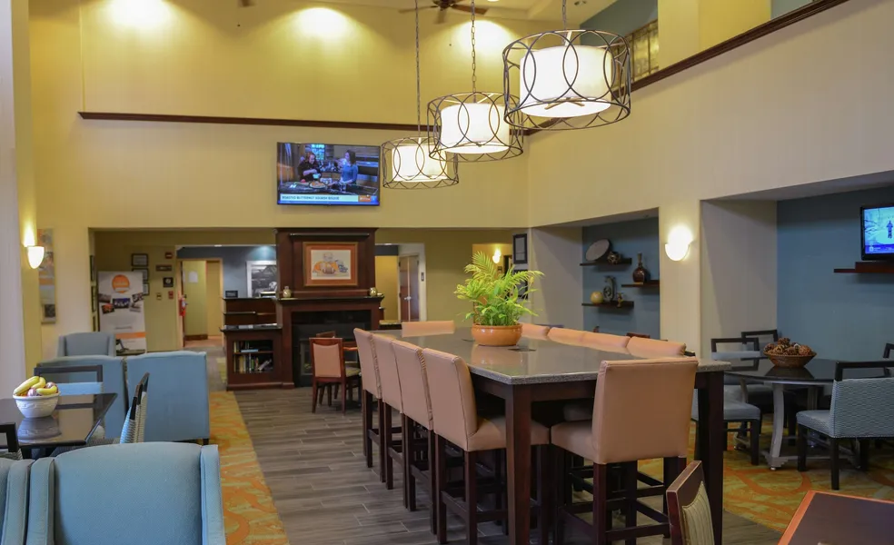 Hampton Inn & Suites-Knoxville/North I-75 hotel detail image 6