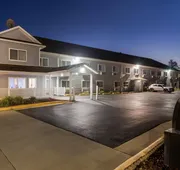 Days Inn by Wyndham Ames hotel detail image 4