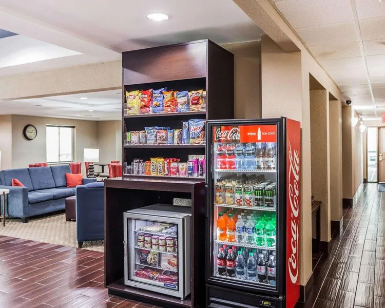 Comfort Inn & Suites Moberly hotel detail image 6
