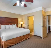 Best Western Plus Monica Royale Inn & Suites hotel detail image 4