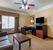 Best Western Plus Monica Royale Inn & Suites hotel detail image 5