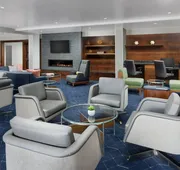 Courtyard by Marriott Manchester - Boston Regional Airport hotel detail image 4