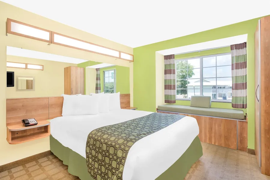 Microtel Inn & Suites by Wyndham Tuscumbia/Muscle Shoals hotel detail image 6