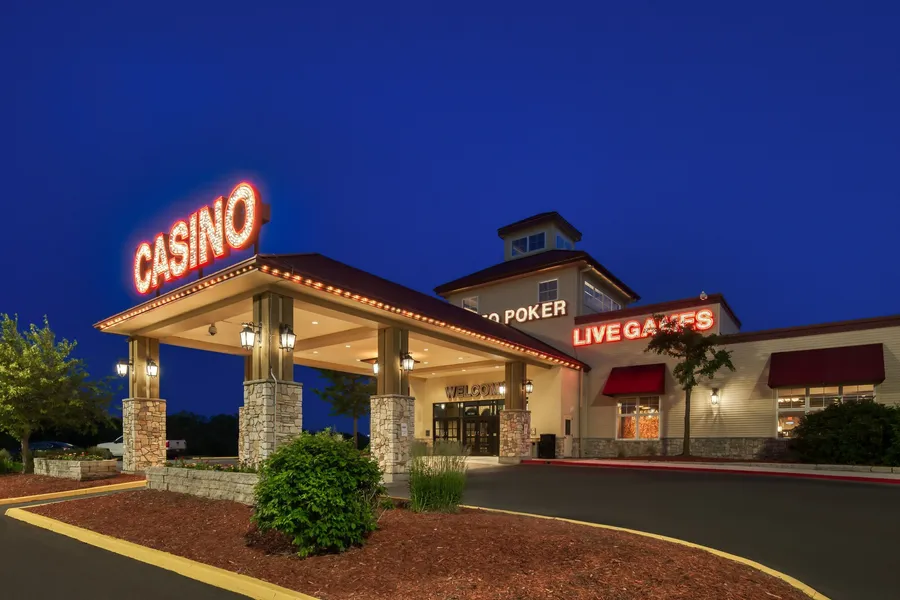 Lakeside Hotel Casino, a Travelodge by Wyndham hotel detail image 2