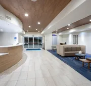 Holiday Inn Express & Suites Chowchilla - Yosemite Park Area by IHG hotel detail image 3