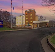 Comfort Suites Huntsville MidCity District at Research Park hotel detail image 4