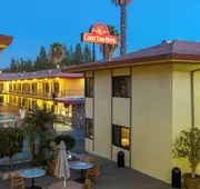 Studio City Court Yard Hotel hotel detail image 5
