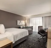 Courtyard by Marriott Topeka hotel detail image 5