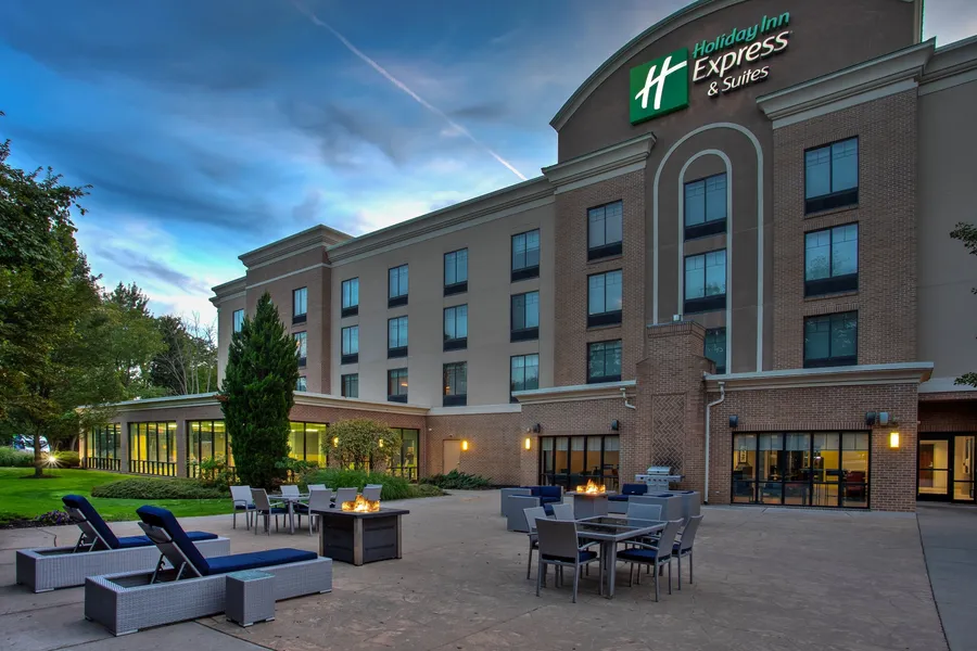 Holiday Inn Express & Suites Rochester Webster by IHG hotel detail image 6