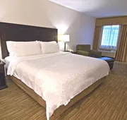 Holiday Inn Express & Suites Chicago-Libertyville by IHG hotel detail image 7