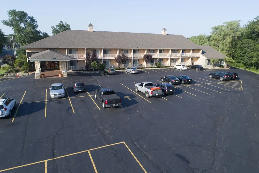 Hampton Falls Inn hotel detail image 2