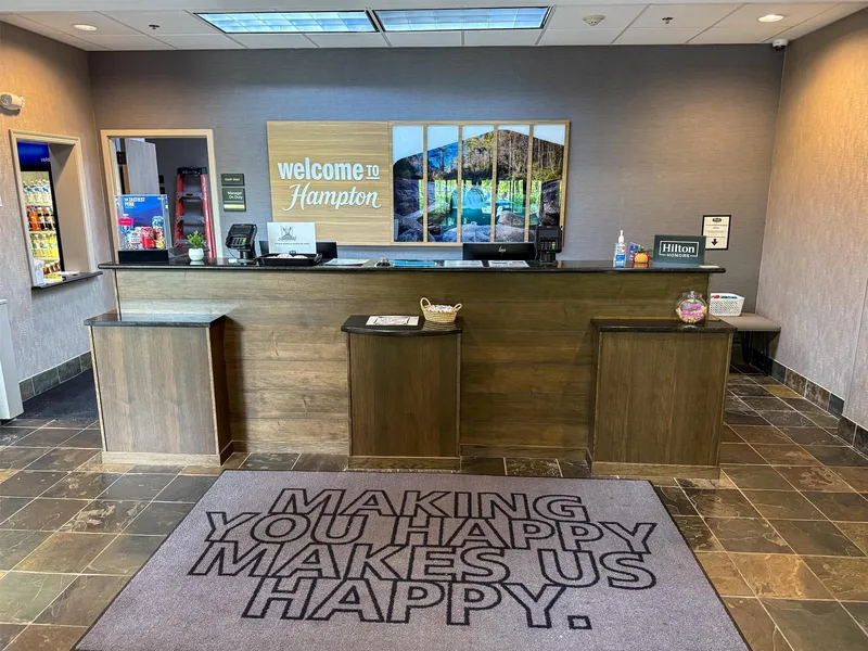 Hampton Inn & Suites Cashiers Sapphire Valley hotel detail image 6
