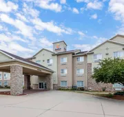 Comfort Suites Cedar Falls Industrial Park hotel detail image 3