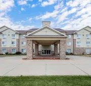 Comfort Suites Cedar Falls Industrial Park hotel detail image 5