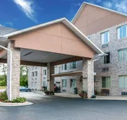 Comfort Inn Whitehall near Michigan's Adventure hotel detail image 4
