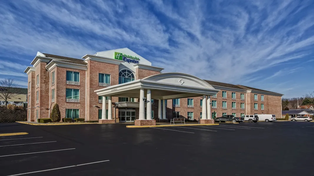 Holiday Inn Express & Suites London by IHG hotel detail image 2
