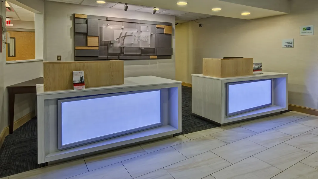 Holiday Inn Express & Suites London by IHG hotel detail image 6