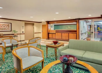 Baymont by Wyndham Kalamazoo East hotel thumbnail 5