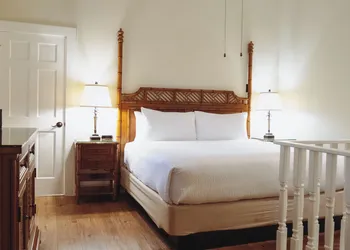 La Pensione Inn hotel thumbnail 8