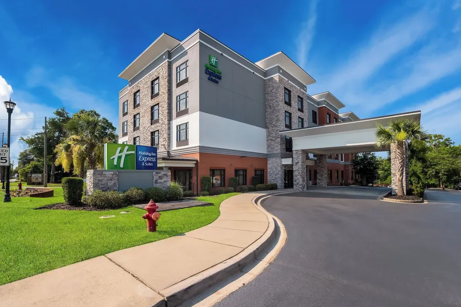 Holiday Inn Express & Suites Lexington by IHG hotel detail image 2