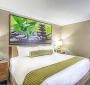 Creekside Inn hotel detail image 4