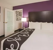 La Quinta Inn & Suites by Wyndham Minneapolis Bloomington W hotel detail image 3