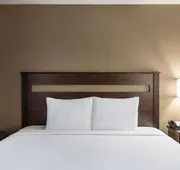 Travelodge by Wyndham Dexter hotel detail image 3