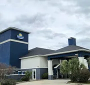 Days Inn & Suites by Wyndham Thibodaux hotel detail image 3