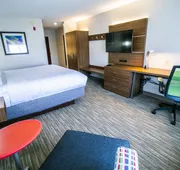Holiday Inn Express Hotel & Suites, a Baton Rouge-Port Allen by IHG hotel detail image 5