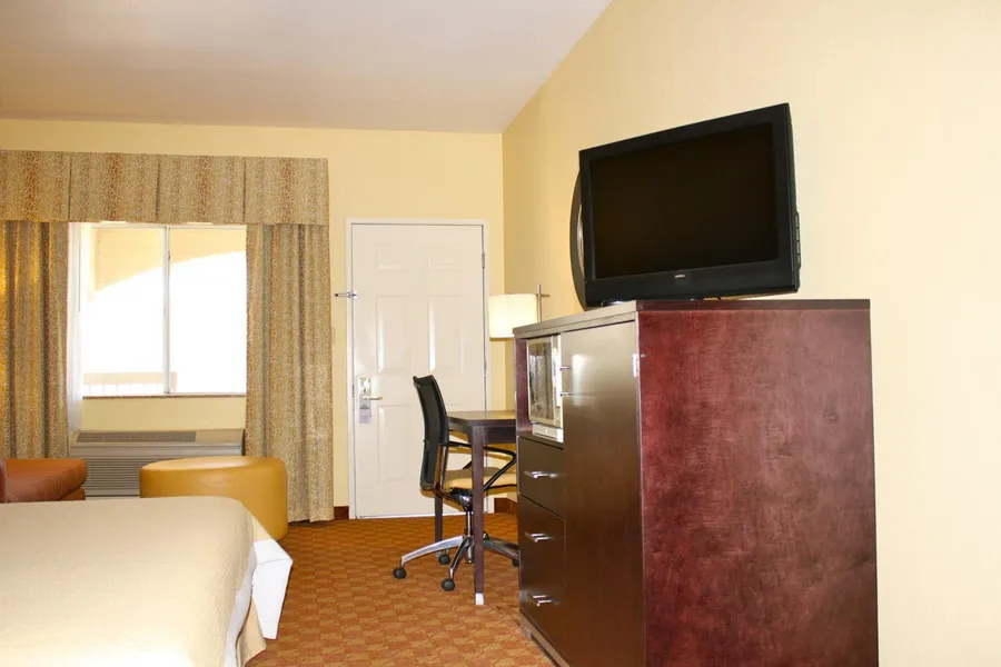 Days Inn by Wyndham Globe hotel detail image 6