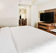 Hampton Inn Van Buren hotel detail image 4