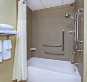 DoubleTree by Hilton Holland hotel detail image 7
