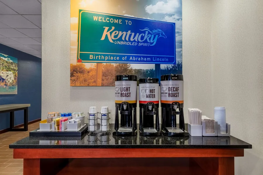 Hampton Inn & Suites Hopkinsville hotel detail image 6