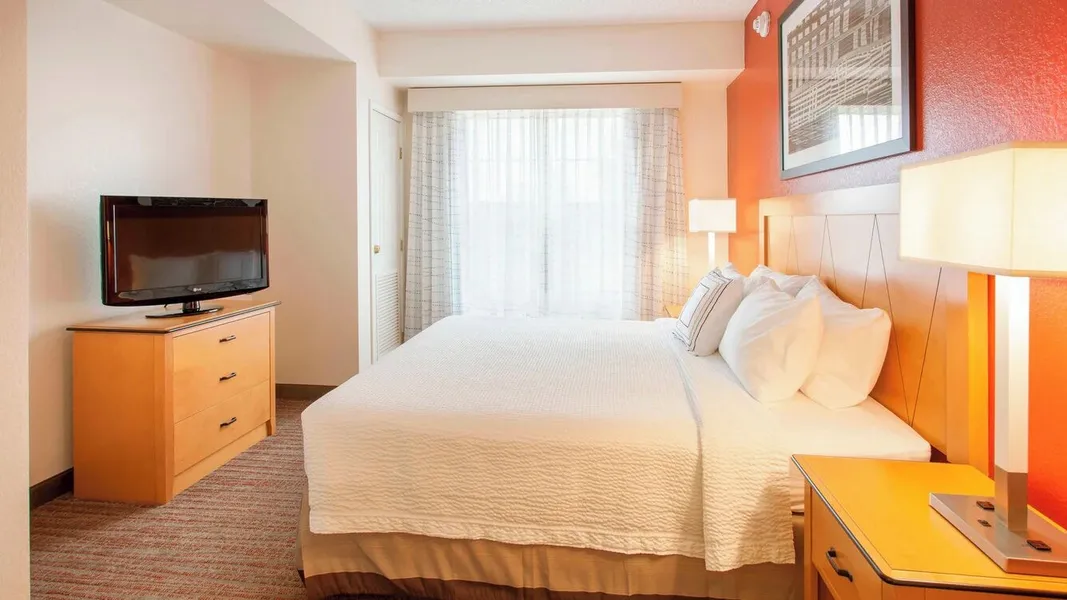 Sonesta ES Suites Phoenix Goodyear hotel detail image 2