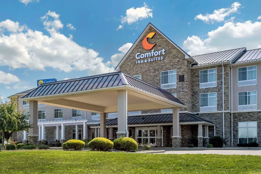 Comfort Inn & Suites Dover hotel detail image 2