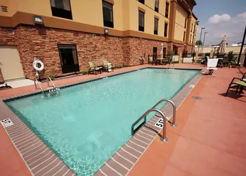 Hampton Inn By Hilton Milan Tn hotel thumbnail 7
