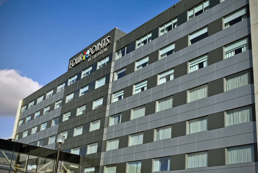 Lakeview Signature, Trademark Collection by Wyndham hotel detail image 2
