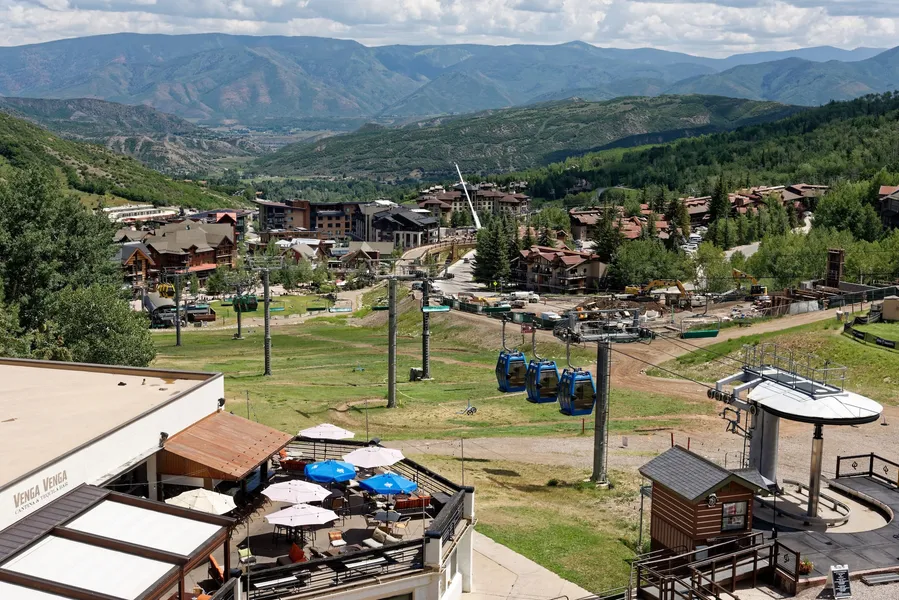 Viewline Resort Snowmass, Autograph Collection hotel detail image 6