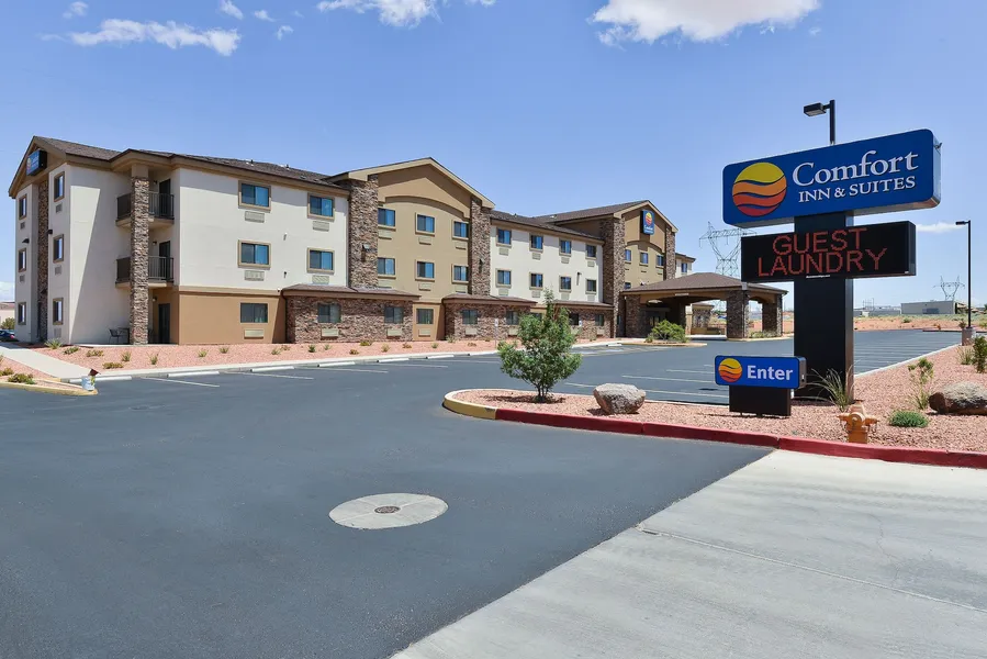 Comfort Inn & Suites Page at Lake Powell hotel detail image 2