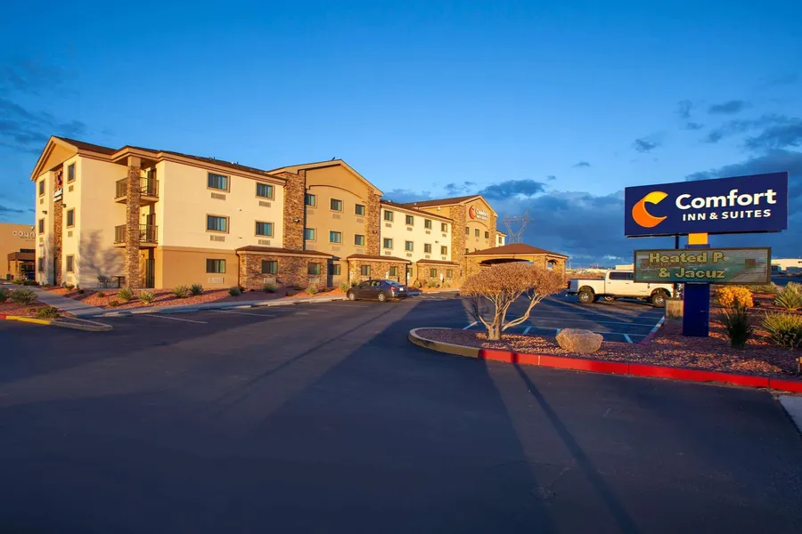 Comfort Inn & Suites Page at Lake Powell hotel detail image 6