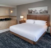 Delta Hotels by Marriott Huntington Mall hotel detail image 3