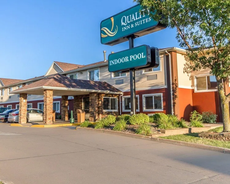 Quality Inn & Suites Eau Claire University Area hotel detail image 2