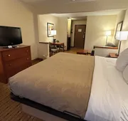Quality Inn & Suites Eau Claire University Area hotel detail image 7