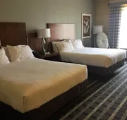 Holiday Inn Express & Suites Perry-National Fairground Area, an IHG Hotel hotel detail image 4