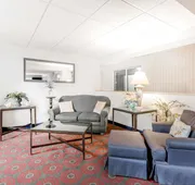 Days Inn by Wyndham Cedar Falls- University Plaza hotel detail image 3