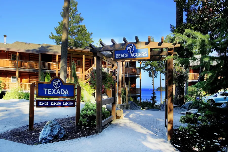 Tigh-Na-Mara Seaside Spa Resort hotel detail image 6
