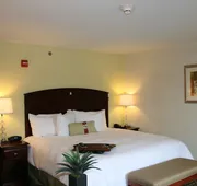 Hampton Inn & Suites Cleveland Mentor hotel detail image 5