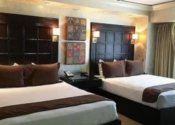 Harrahs Hotel Reno hotel thumbnail 2