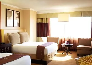 Harrahs Hotel Reno hotel thumbnail 3